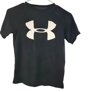 Under Armour Loose Heatgear Youth Medium Shirt